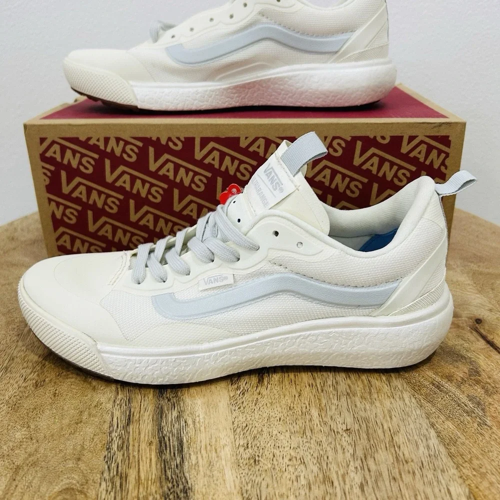 Vans ULTRARANGE EXO SHOE IN ABALONE DAWN BLUE AND MARSHMALLOW Women's 7.5 New